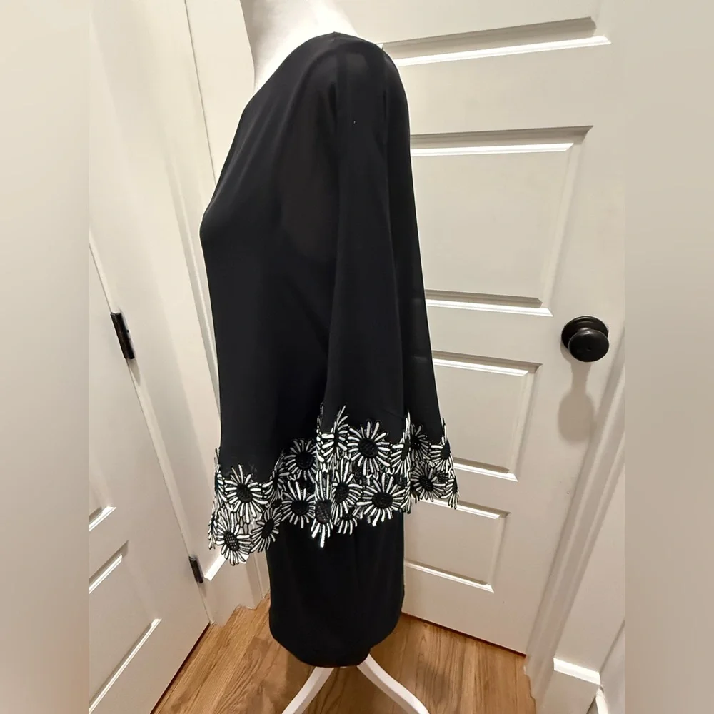 Joseph Ribkoff. Sheath Dress with Biased Cut Sheer Floral Trim Overlay. Size 6. - Picture 8 of 14